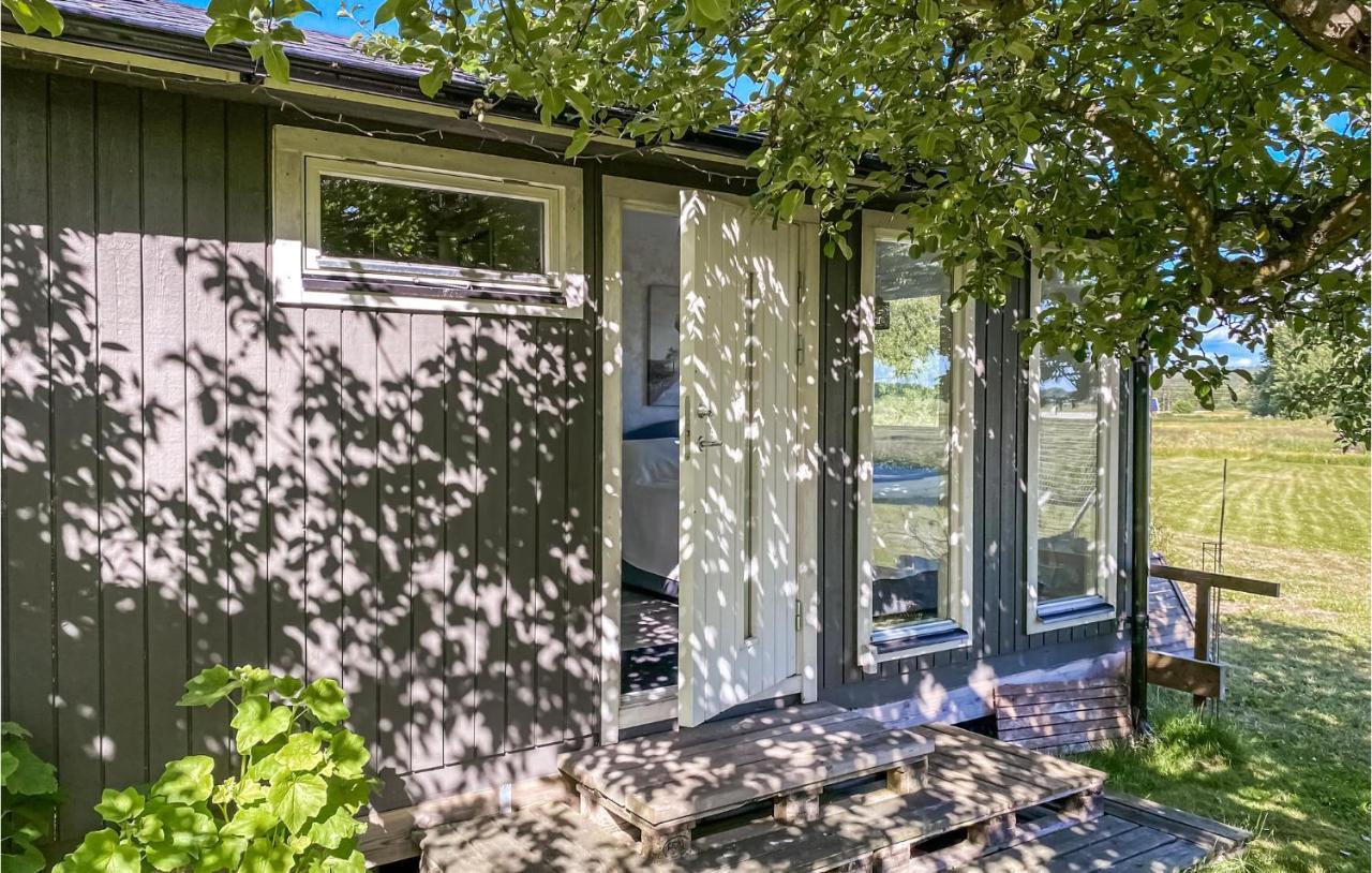 1 Bedroom Nice Home In Varberg Exterior photo